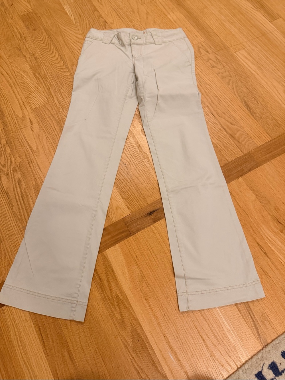 Ladies Juniors "Mossimo Supply Co." Light Beige Wide Leg Jeans GUC